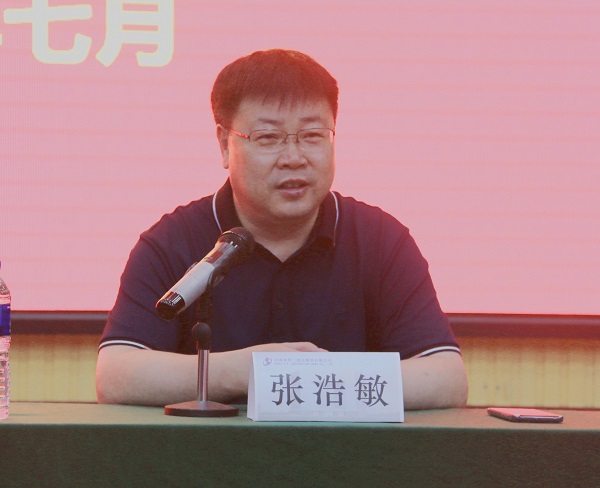 乐鱼官网人力资源总监张浩敏就新员工个人成长作分享交流.jpg