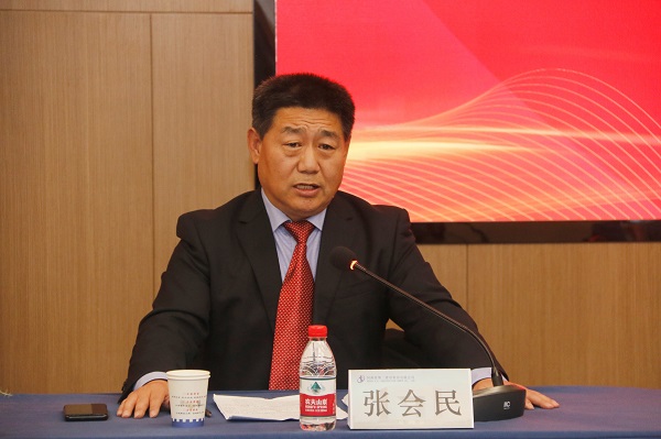 乐鱼官网党委书记张会民主持会议.jpg