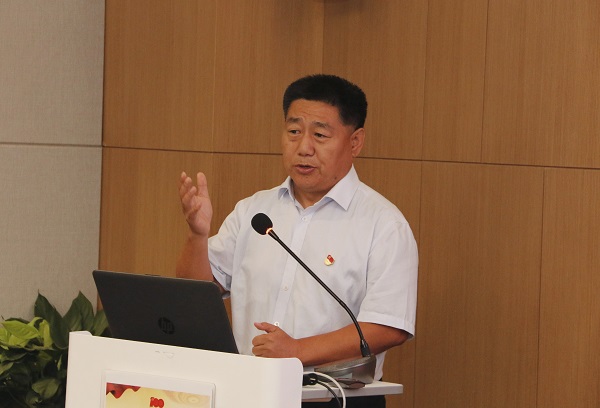 11、乐鱼官网党委书记张会民作点评讲话.jpg