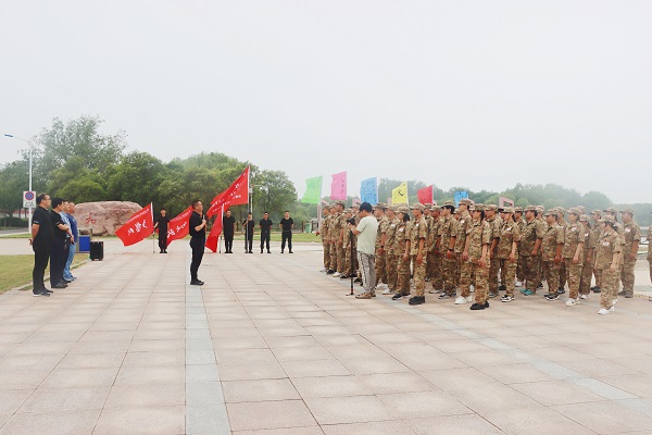 乐鱼官网2022年度新员工入职培训开营仪式现场.jpg