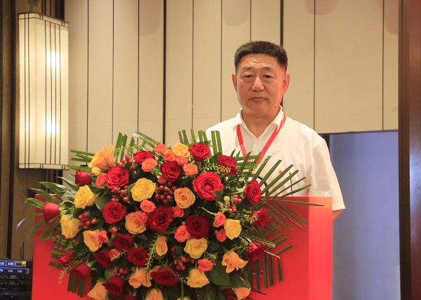 4乐鱼官网党委书记张会民作党代会工作报告.JPG